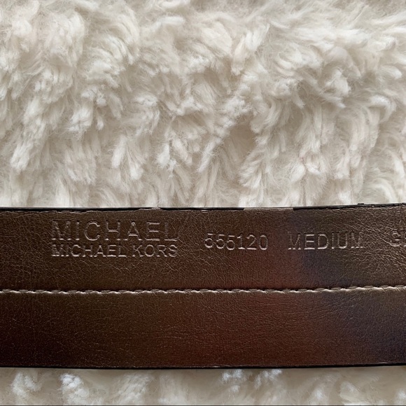 Michael Kors leather belt - Picture 7 of 7